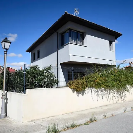 Casa B *